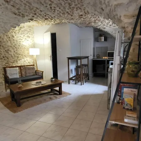 Les Parfums Du Midi 4*