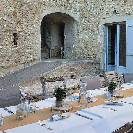 Les Parfums Du Midi 4* Saint-Victor-de-Malcap