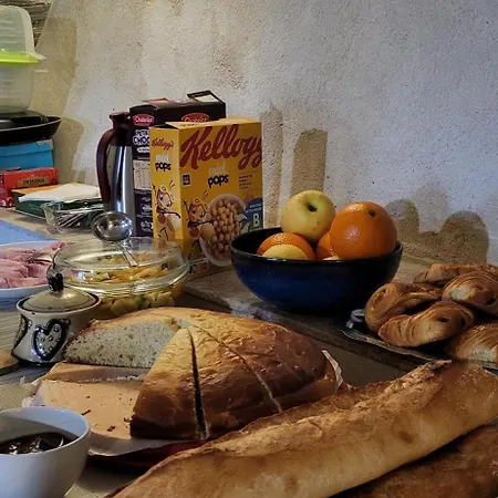 Les Parfums Du Midi Alojamento de Acomodação e Pequeno-almoço Saint-Victor-de-Malcap
