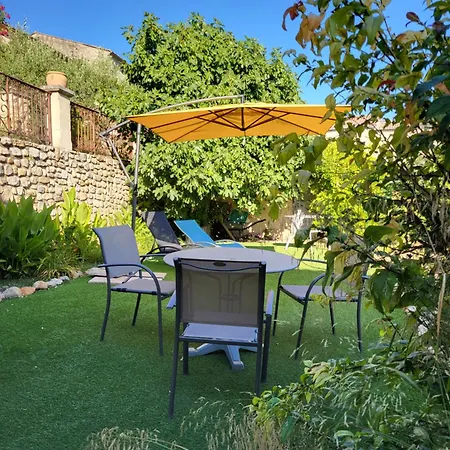 Les Parfums Du Midi 4* Saint-Victor-de-Malcap